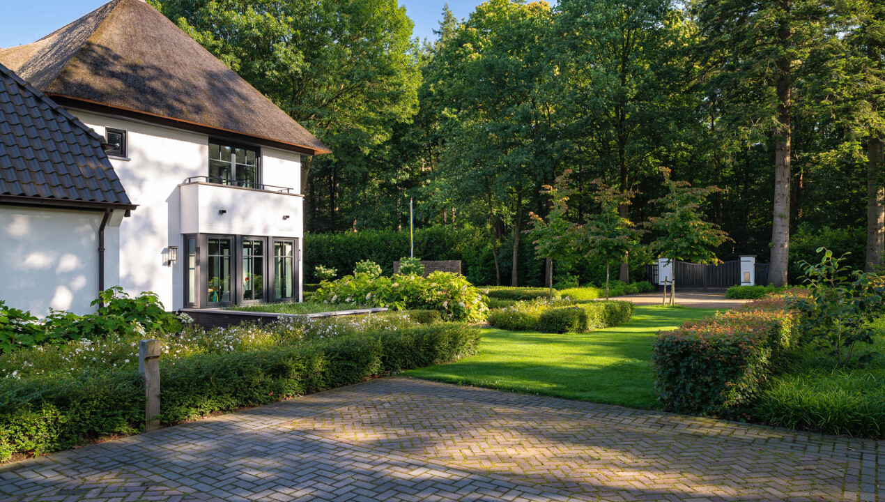 BHN-_dsc0739-landelijke-bostuin-villa-Garderen-LR-4