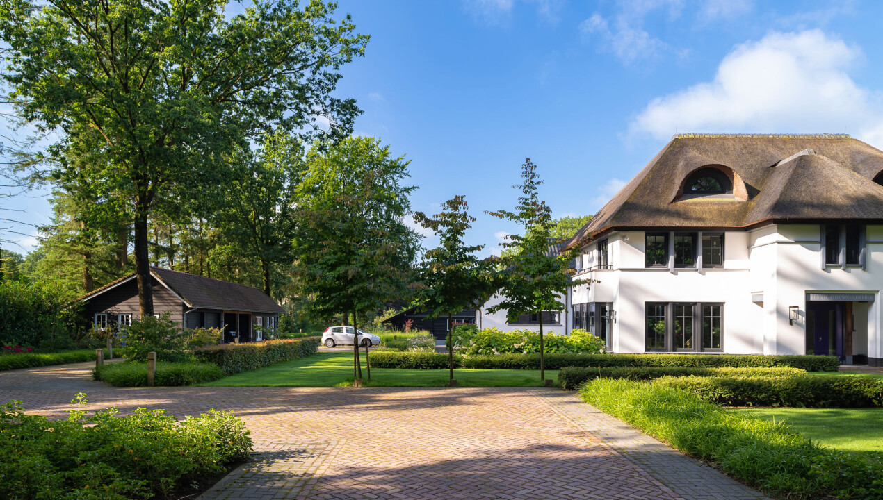 BHN-_dsc0772-landelijke-bostuin-villa-Garderen-LR-8