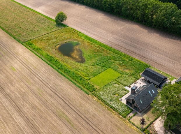 BHN-dji_0733-organische-landelijke-tuin-Hulshorst-LR-33