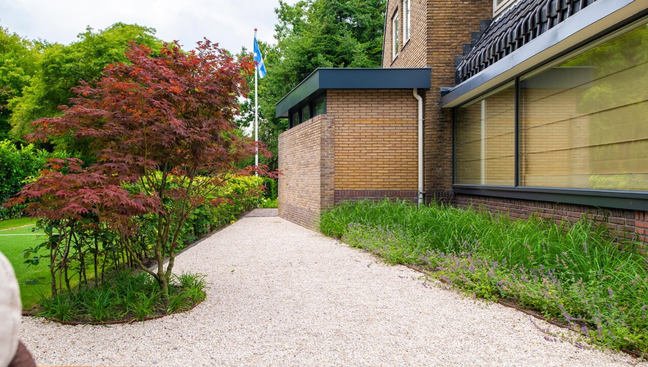 BHN_78F9688_villatuin-Huizen-LR-56